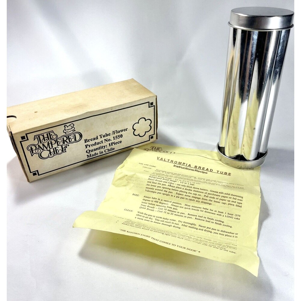 THE PAMPERED CHEF Valtrompia Bread Tube Flower #1550 Holiday Baking Kitchen